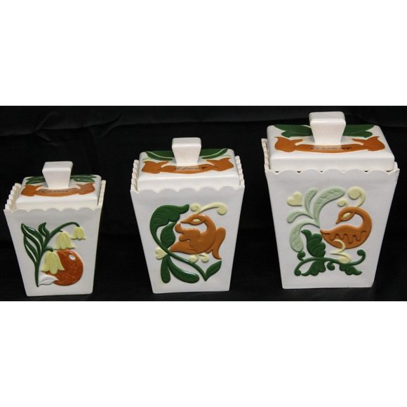 Vtg 1967 Hand Painted Ceramic Canister 6 pc Set Scalloped Edge Bird Fruit Flower